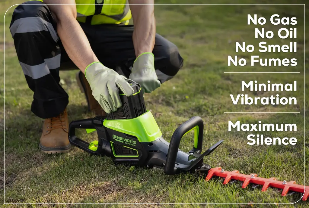 0000896_82v-hedge-trimmer.webp
